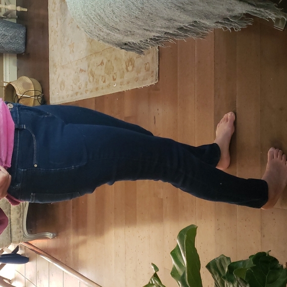 WHBM Dark Wash Jeggings Jeans - Picture 2 of 9